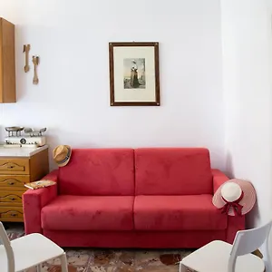 Tu Casa: Picturesque Naples